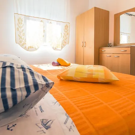 Apartmani Villa Marija Omis Exterior photo