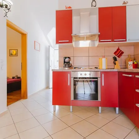 Apartmani Villa Marija Omis Exterior photo