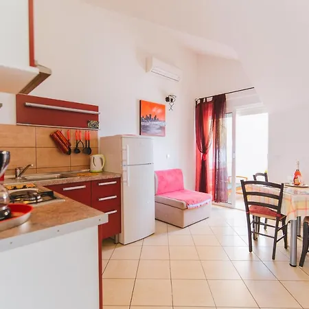 Apartmani Villa Marija Omis Exterior photo